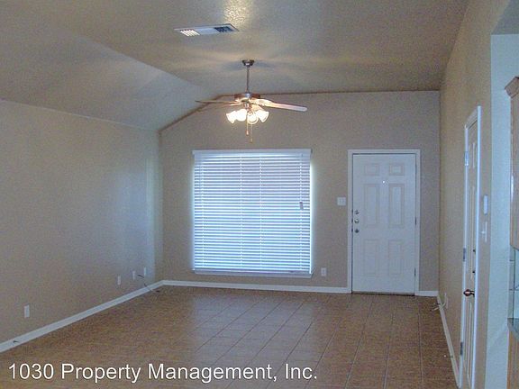 2nd image of 4912 Heather Ln APT B