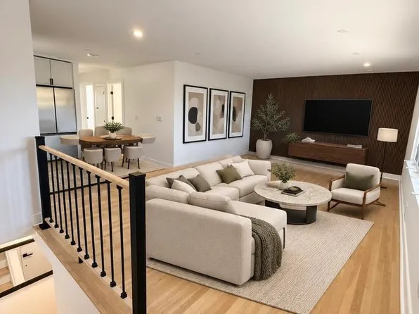 38 Isabella Ave #2B, Bayonne, NJ 07002
