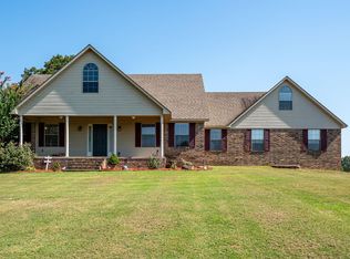 11 Porter Hill Dr, Bigelow, AR 72016