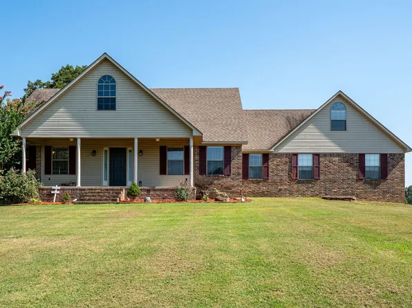 11 Porter Hill Dr, Bigelow, AR 72016