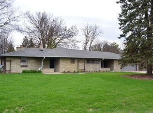 N86W13626 Irene Dr, Menomonee Falls, WI 53051