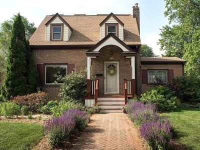 5733 W Cleveland Ave, Milwaukee, WI, 53219