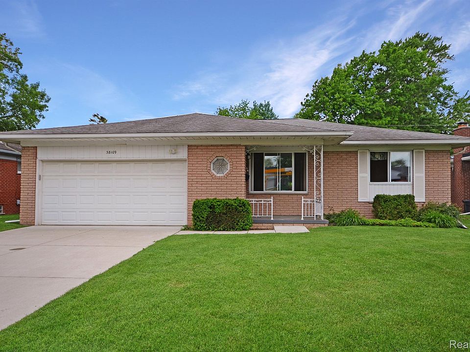 1st image of 38109 Plainview Dr