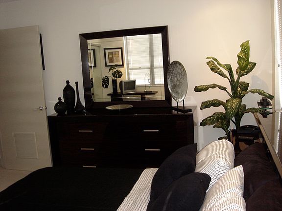 5th image of 101 Sunset Dr APT 503