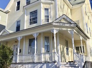 465 High St, Lawrence, MA 01841