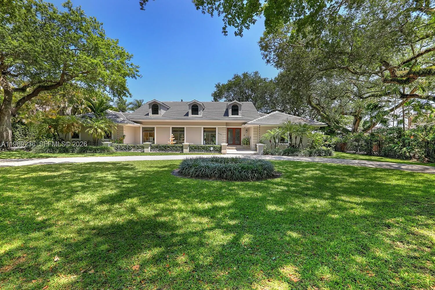 Coral Gables Country Club — Photo 1