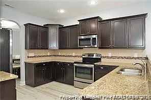 2908 Bargemaster Dr — Photo 6