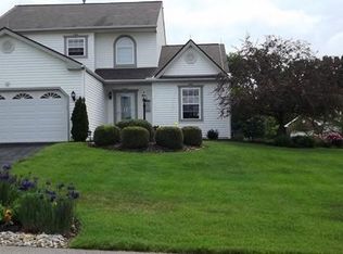 10 Bend View Dr SW, Pataskala, OH 43062