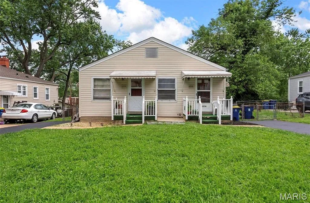 10554 Saint Michael Ln photo 1
