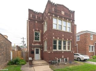 7646 S Chappel Ave, Chicago, IL 60649
