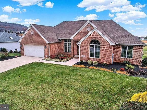 2nd image of 6788 Saint Annes Dr