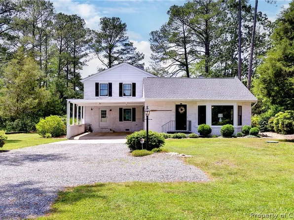 1206 New Point Comfort Hwy, Mathews, VA 23109