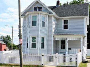 399 Central St, Springfield, MA 01105