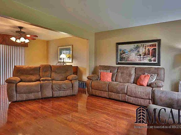 2nd image of 5847 Trombley Rd