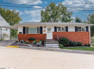 624 Astor Ave, Morgantown, WV 26501