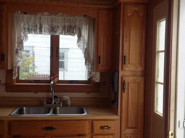 127 E Pleasant St, Marion, OH 43302