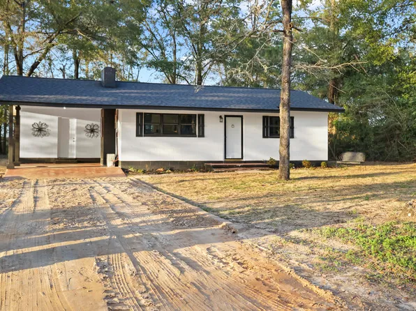 142 Hemlock Rd, Defuniak Springs, FL 32435