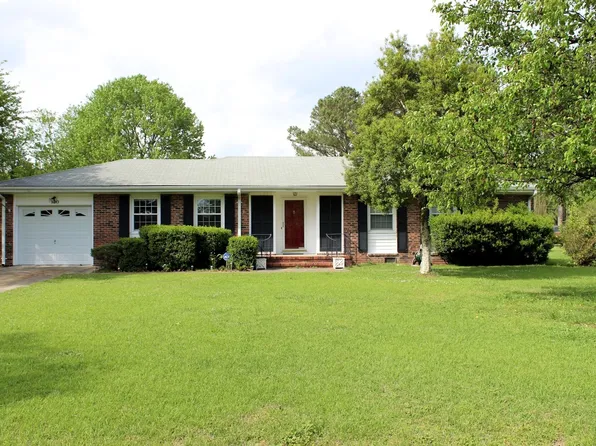 100 Allen Pl, Jacksonville, NC 28546