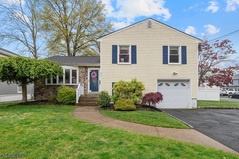 61 Pembrook Dr, Kenilworth, NJ 07033 Zillow