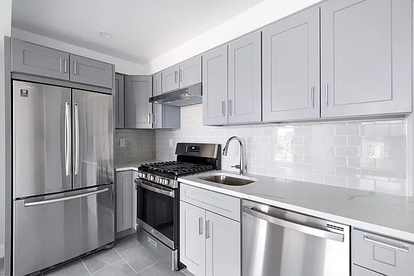 Rented by Compass | media 30