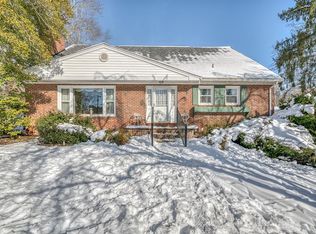 12127 Elm St, Meadowview, VA 24361