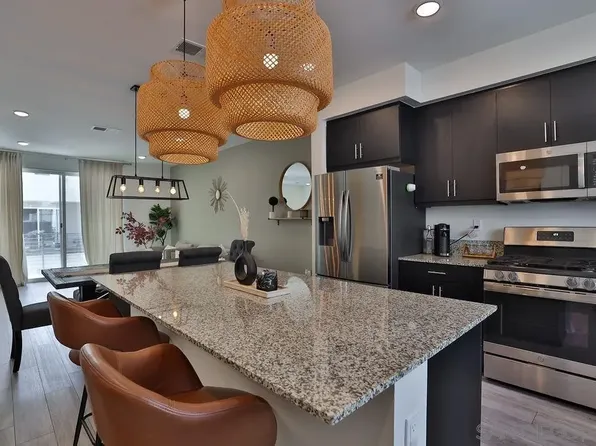 5264 Beachfront Cove St #216, San Diego, CA 92154