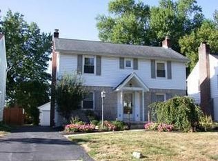 33 Aldrich Rd, Columbus, OH 43214