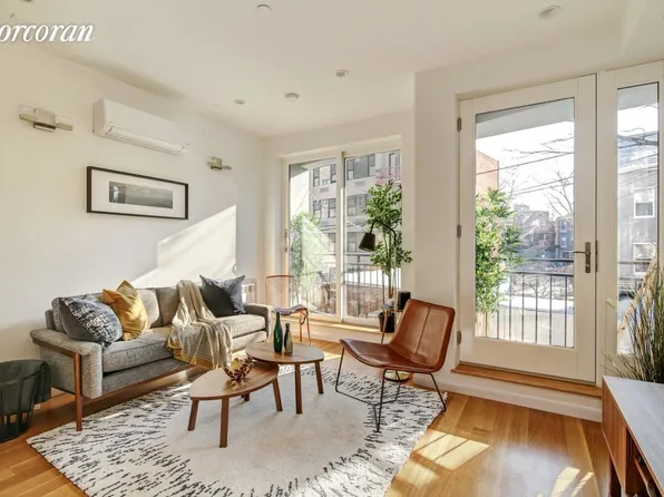 606 Metropolitan Avenue image 1 of 16