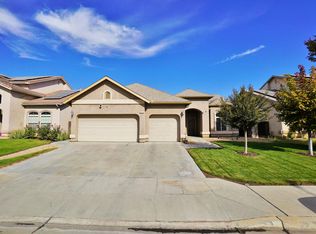 5276 W Donner Ave, Fresno, CA 93722