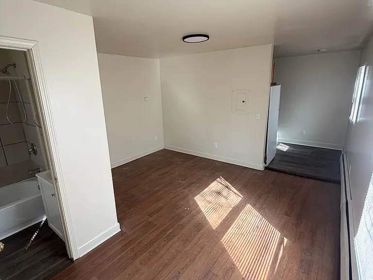 1104 Sherwood Ave #3 — Photo 7