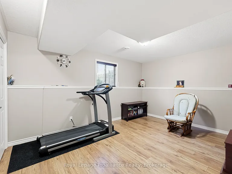 23 Fox Den Dr — Photo 19