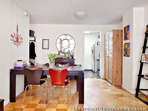 4th image of 420 W 23rd St APT 2A