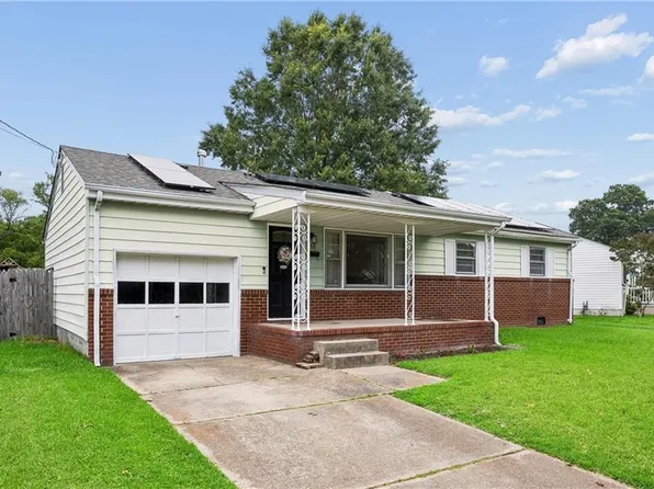 218 Mohican Dr, Portsmouth, VA 23701