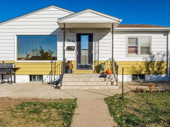 2620 E 9th St, Cheyenne, WY 82001