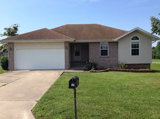1812 E Belle St, Republic, MO 65738