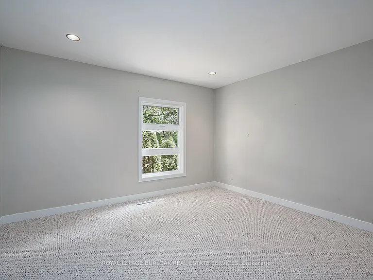 4189 Inglewood Dr — Photo 24