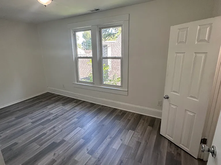 2815 Keller Ave — Photo 11