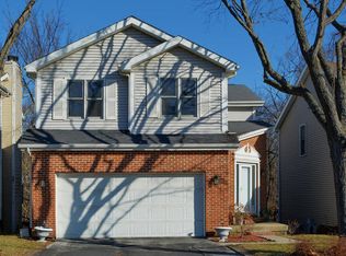 21710 W Ravine Dr, Lake Zurich, IL