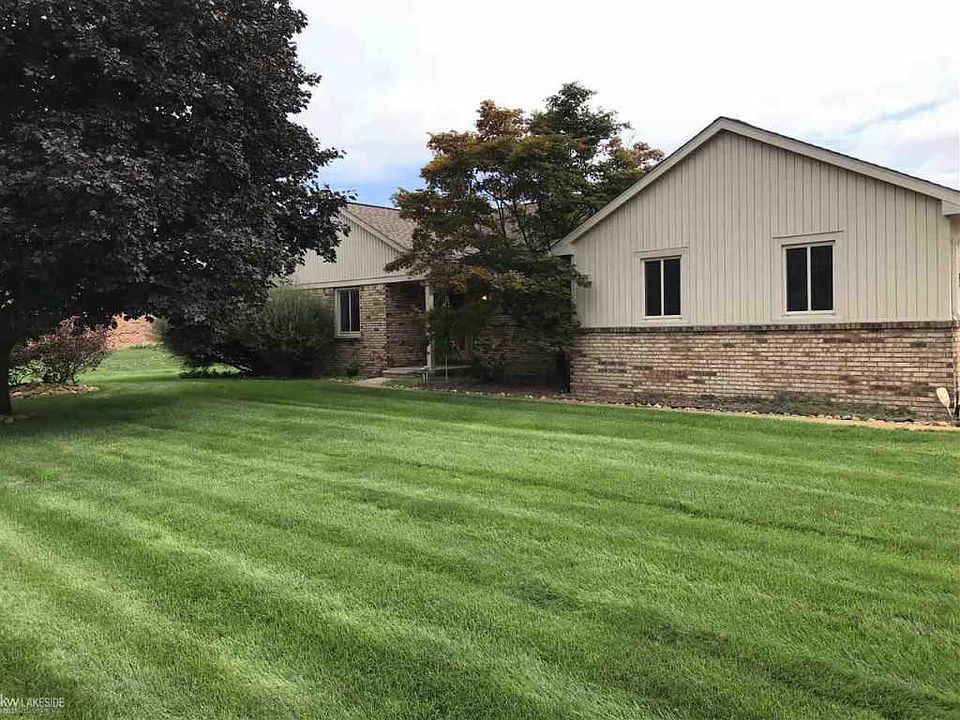 1st image of 226 Morgan Hill Dr