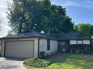 1955 Hazelnut Run E, Orange Park, FL 32073