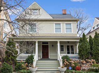 1015 Forest Ave, Evanston, IL 60202