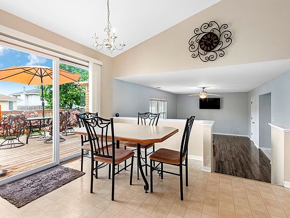5th image of 6504 Whalen Ln