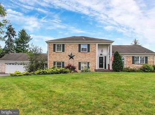 273 Grant Dr, Hanover, PA 17331
