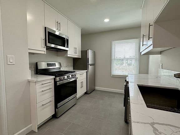 4th image of 2066 4th Ave APT 5