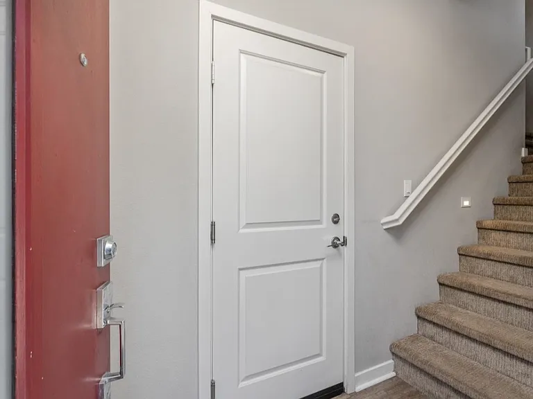2601 Cranston Dr #712 — Photo 4
