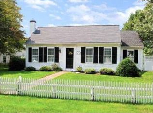 1011 Main St, Hingham, MA 02043