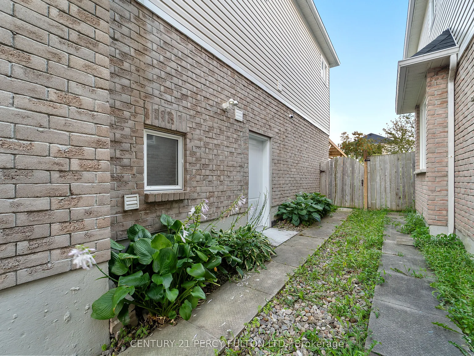 2 bed, $1,500 — Photo 4