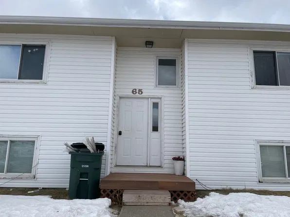 65 Constitution Dr, 65 Constitution Dr #A, Gillette, WY 82716