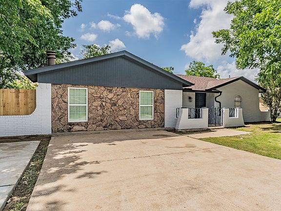 2nd image of 6532 Moonglow Ln