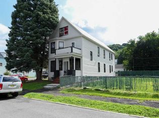 532 8th Ave, Troy, NY 12182